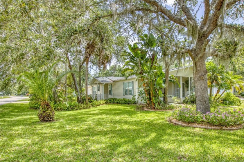 Attention BOAT and WATER LOVERS looking for somewhere to live - Beach Home for sale in Oak Hill, Florida on Beachhouse.com