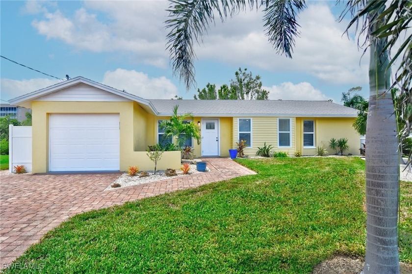 Welcome to 38 Fairview Blvd, a waterfront home located on the - Beach Home for sale in Fort Myers Beach, Florida on Beachhouse.com