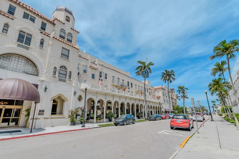 Beautiful Double Garden Apartment in the Historic Palm Beach - Beach Condo for sale in Palm Beach, Florida on Beachhouse.com