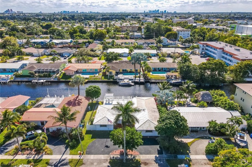 COME SEE THIS UNIQUE PROPERTY WITH ACCESS TO THE OCEAN, A - Beach Home for sale in Fort Lauderdale, Florida on Beachhouse.com