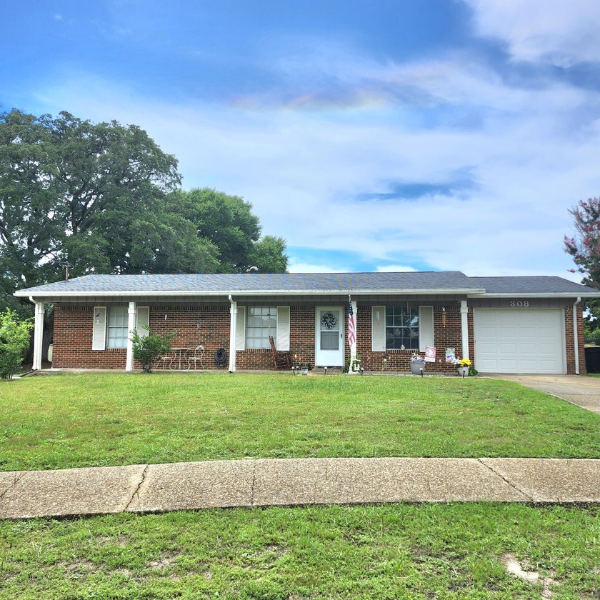 Cute mostly brick home conveniently located to Hurlburt, Eglin - Beach Home for sale in Fort Walton Beach, Florida on Beachhouse.com