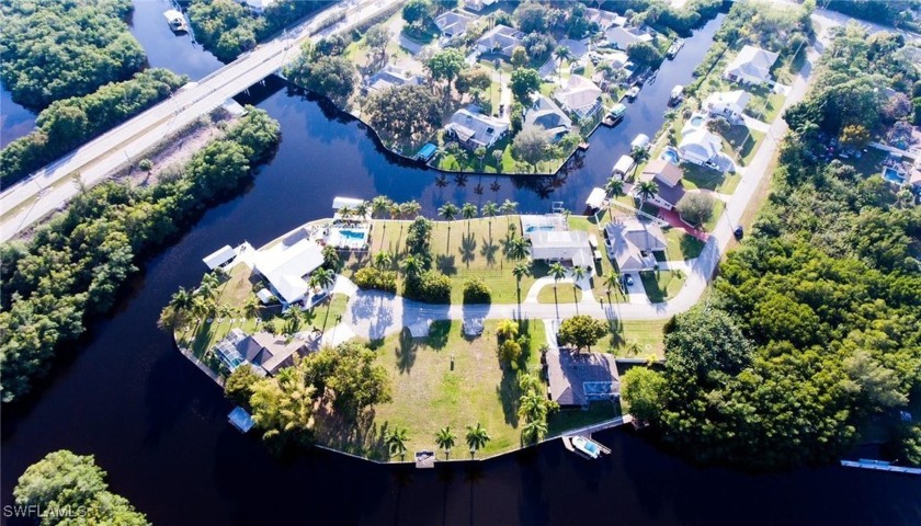 GULF ACCESS! No Flooding. Do not miss this opportunity! - Beach Home for sale in North Fort Myers, Florida on Beachhouse.com