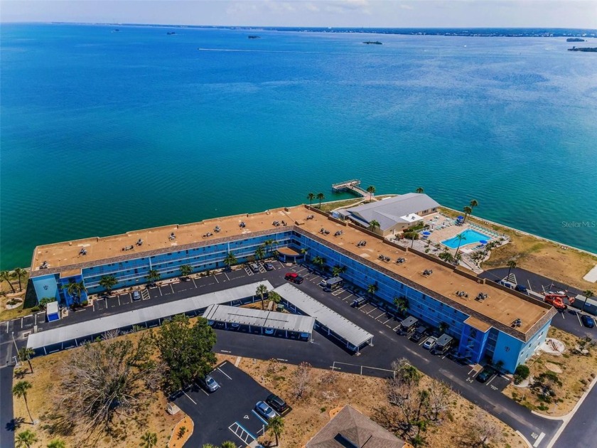 *Delightful Dunedin* is home to this TOTALLY RENOVATED top floor - Beach Condo for sale in Dunedin, Florida on Beachhouse.com
