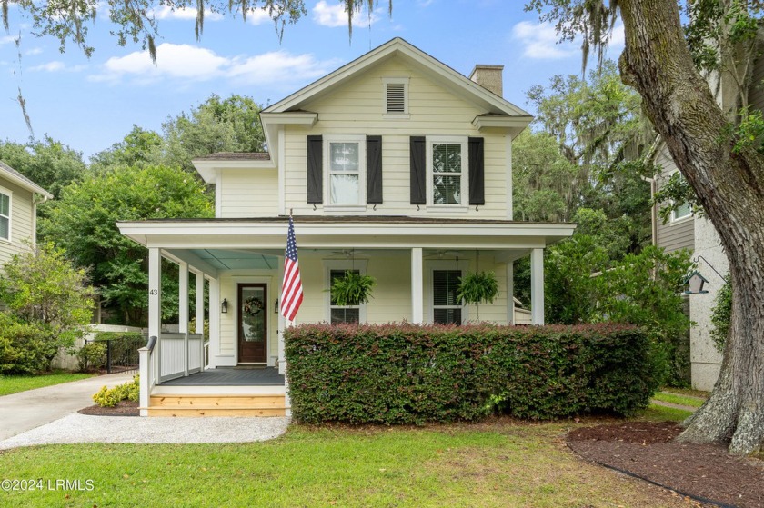 Welcome to 43 Sommer lake Dr! Nestled in a tranquil neighborhood - Beach Home for sale in Beaufort, South Carolina on Beachhouse.com