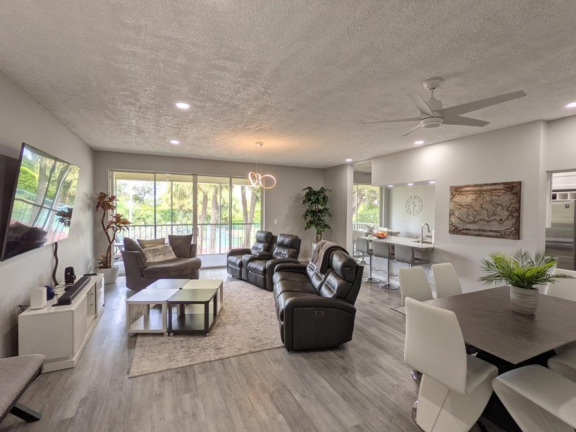 Gorgeous! Experience five star luxury living!  2nd floor - Beach Condo for sale in Hypoluxo, Florida on Beachhouse.com