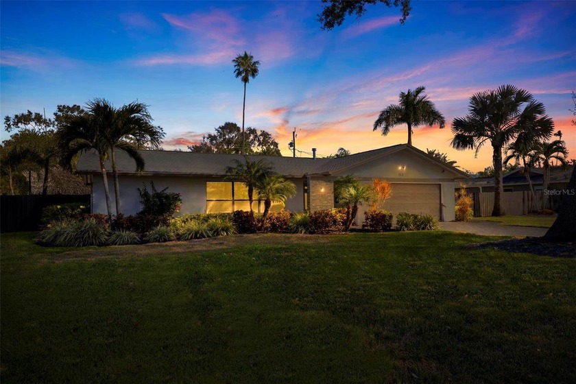 Under contract-accepting backup offers. Welcome to Bahama Shores - Beach Home for sale in St. Petersburg, Florida on Beachhouse.com