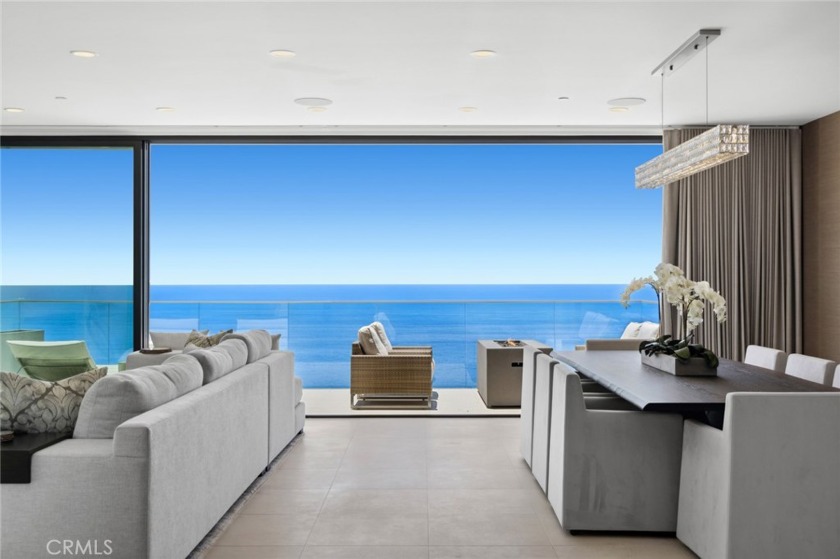 Your dreams of life by the ocean will come true at this - Beach Home for sale in Laguna Beach, California on Beachhouse.com