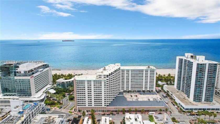 Fully furnished spacious studio with sunset views in a full - Beach Condo for sale in Miami Beach, Florida on Beachhouse.com