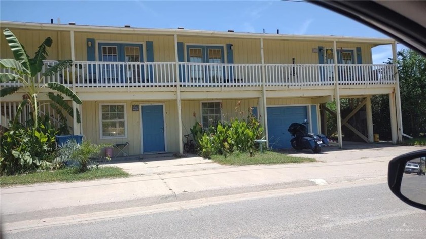 Don't miss out on the RARE opportunity. The four units,  plus an - Beach Lot for sale in South Padre Island, Texas on Beachhouse.com