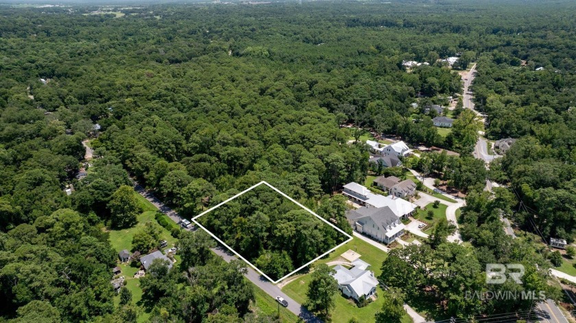 Nestled in a quiet, natural setting in Point Clear, this lot - Beach Lot for sale in Fairhope, Alabama on Beachhouse.com