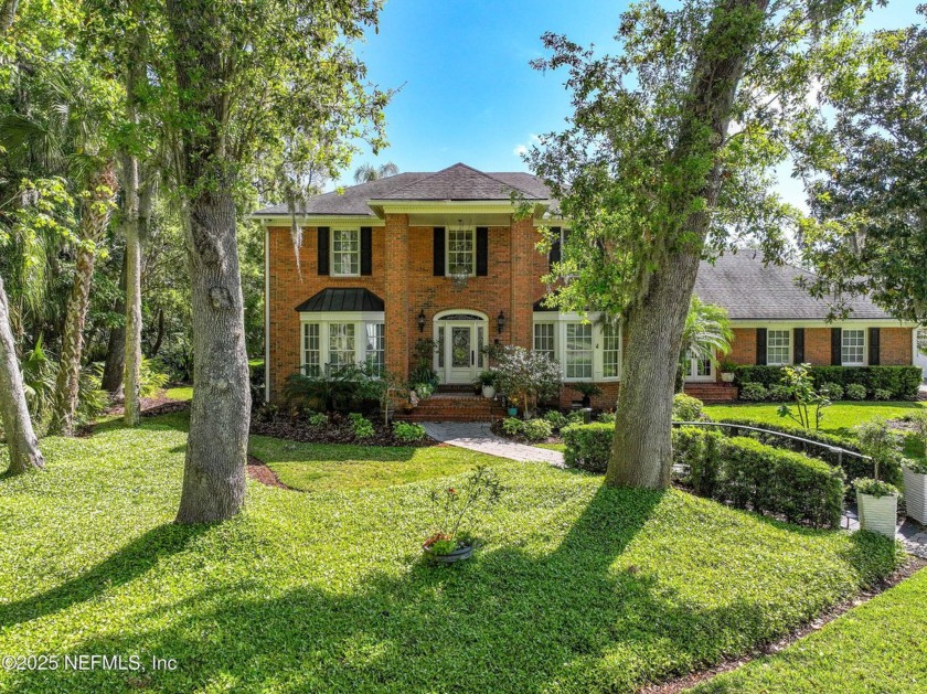 Welcome home to this magnificent 5 bedroom, 4.5 bathroom estate - Beach Home for sale in Ponte Vedra, Florida on Beachhouse.com
