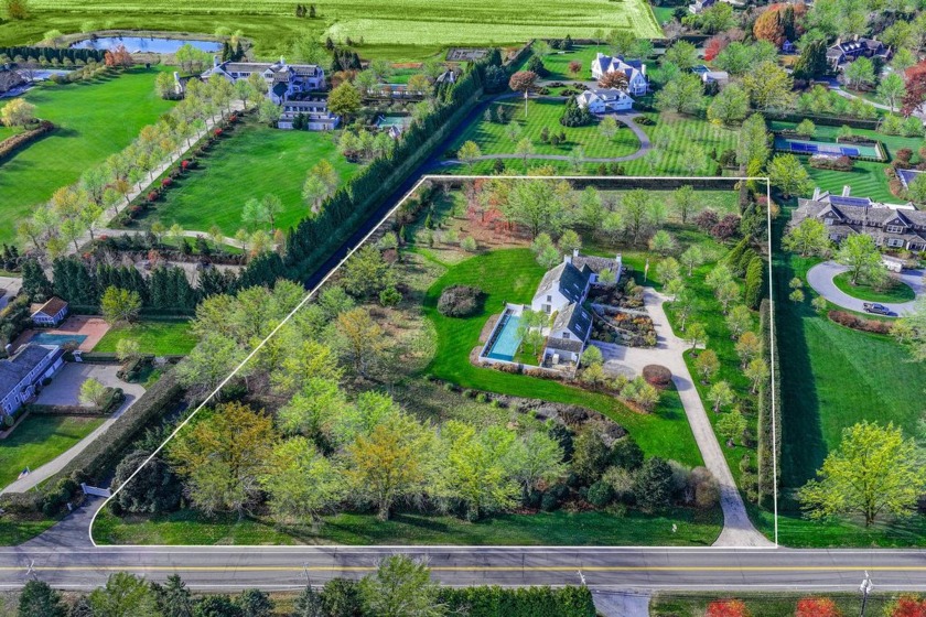 Rarely does an estate of this prestige and pedigree offer such a - Beach Home for sale in Bridgehampton, New York on Beachhouse.com