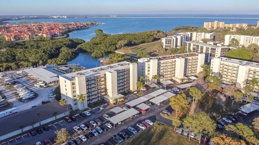 Experience the ultimate Florida lifestyle at Cove Cay! Discover - Beach Condo for sale in Clearwater, Florida on Beachhouse.com