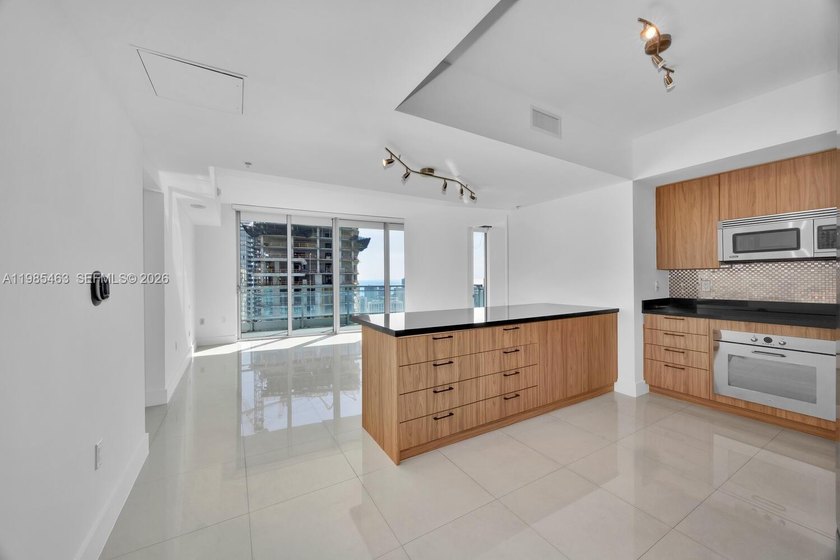Great 2/2 beautiful unit at Mint with water views. Remodeled - Beach Condo for sale in Miami, Florida on Beachhouse.com