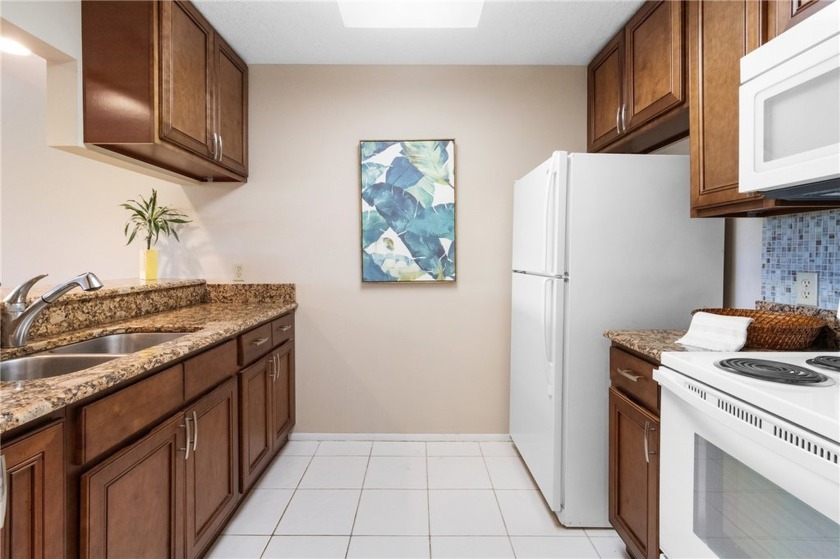 Step into this beautifully furnished-turnkey condo priced to - Beach Condo for sale in Vero Beach, Florida on Beachhouse.com