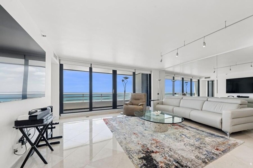 The ocean views are striking the moment you enter N-1004. The - Beach Condo for sale in Boca Raton, Florida on Beachhouse.com