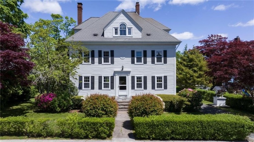Welcome to Pinehurst, a stately colonial home located on one of - Beach Home for sale in Narragansett, Rhode Island on Beachhouse.com