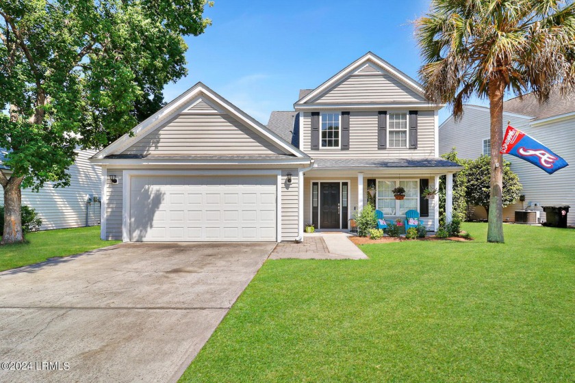 Discover the ideal home in Lake Linden, just moments from - Beach Home for sale in Bluffton, South Carolina on Beachhouse.com