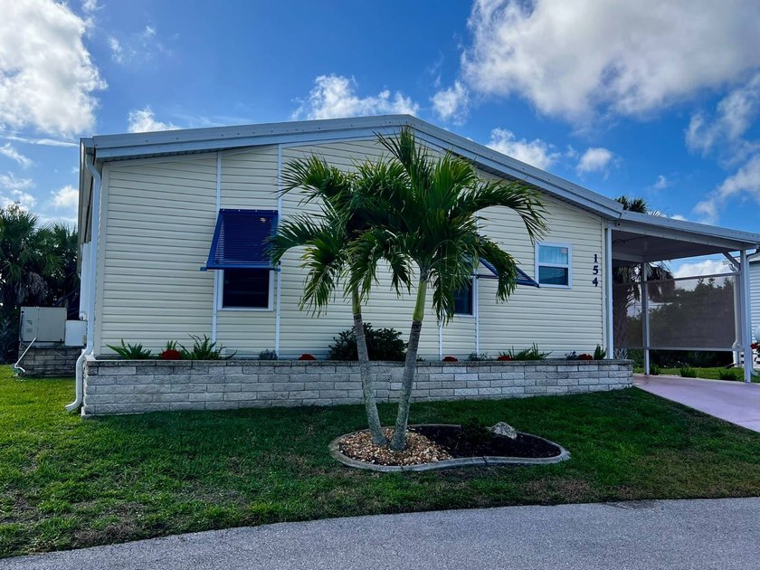 Welcome to Buttonwood Village, a vibrant 55+ Community just - Beach Home for sale in Punta Gorda, Florida on Beachhouse.com