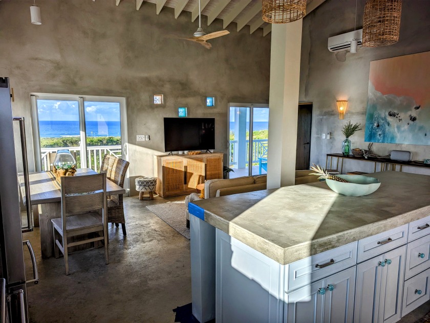 Brand New Estate w2-Ocean Views, 1 Mile to Surfer s Beach. NEW - Beach Vacation Rentals in Gregory Town, Eleuthera on Beachhouse.com