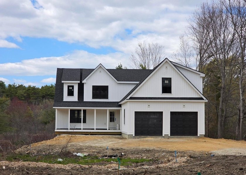Experience comfort, style, and flexibility in this thoughtfully - Beach Home for sale in Eliot, Maine on Beachhouse.com
