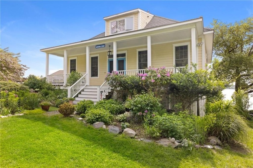PRUDENCE ISLAND   Waterfront custom designed home located high - Beach Home for sale in Portsmouth, Rhode Island on Beachhouse.com