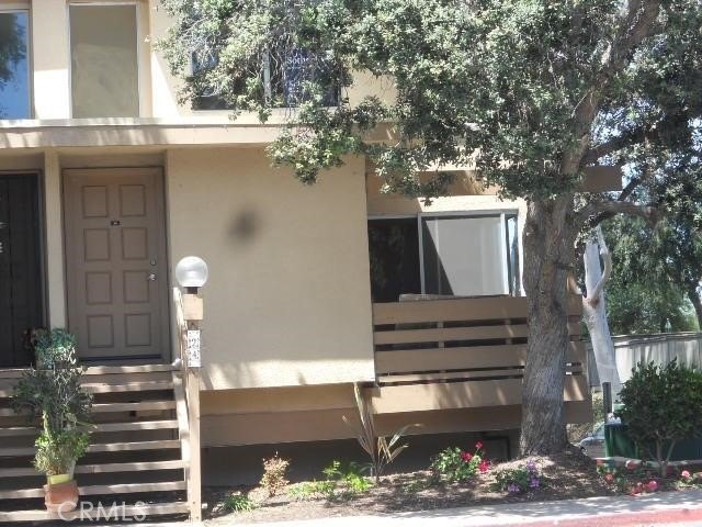 Discover this exceptional 2-bedroom, 2-bath corner condo in the - Beach Condo for sale in San Diego, California on Beachhouse.com