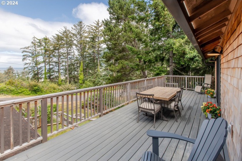 Tucked on a hill away from the hustle and bustle, this - Beach Home for sale in Manzanita, Oregon on Beachhouse.com