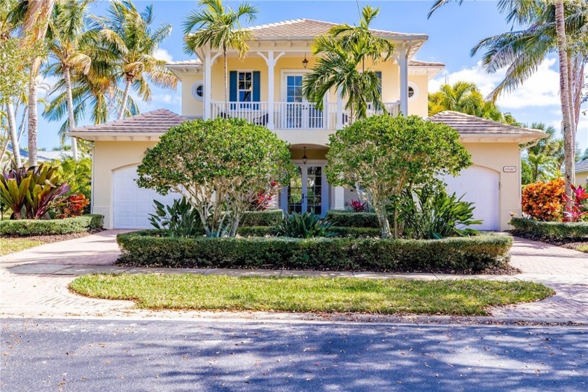 Beautiful lakefront 2 story gem featuring 4 bedrooms, 4 full - Beach Home for sale in Vero Beach, Florida on Beachhouse.com