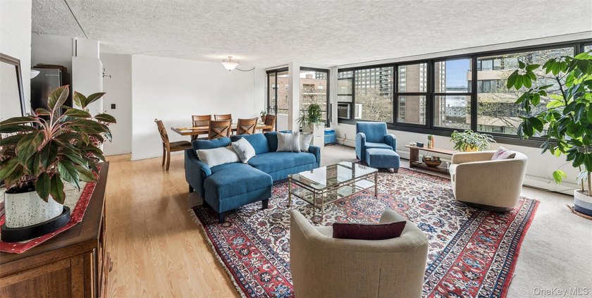 This bright and spacious 2-bedroom, 6th-floor corner apartment - Beach Home for sale in Beechhurst, New York on Beachhouse.com