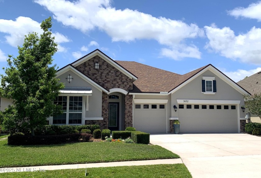Beautiful one-story POOL home! 4 BDRM, 3 BA, w/large Office/Flex - Beach Home for sale in Jacksonville, Florida on Beachhouse.com