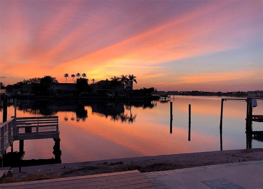 Under contract-accepting backup offers. Waterfront Living in - Beach Home for sale in St. Petersburg, Florida on Beachhouse.com