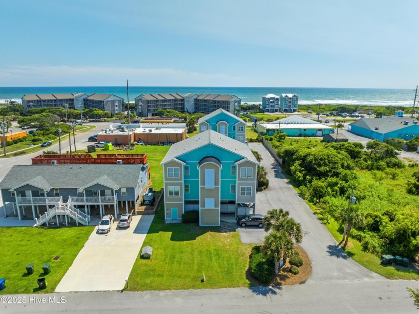 Welcome to this stunning fully furnished 2-bedroom, 2-bathroom - Beach Condo for sale in Atlantic Beach, North Carolina on Beachhouse.com