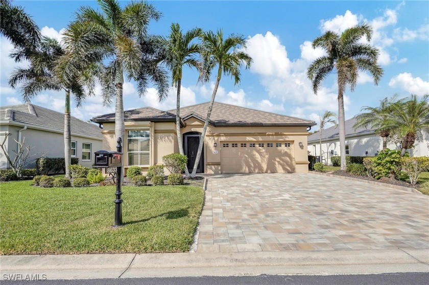 Location, location, location. This single family Executive pool - Beach Home for sale in Fort Myers, Florida on Beachhouse.com