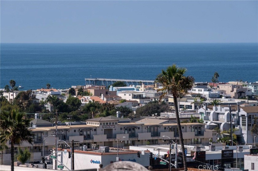 This Beautiful OCEAN View Townhome is one of the lowest price - Beach Townhome/Townhouse for sale in Redondo Beach, California on Beachhouse.com