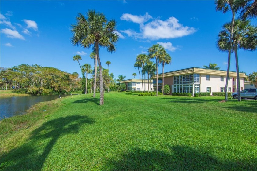 Welcome to Vista Gardens, the highly sought-after and active 55+ - Beach Home for sale in Vero Beach, Florida on Beachhouse.com