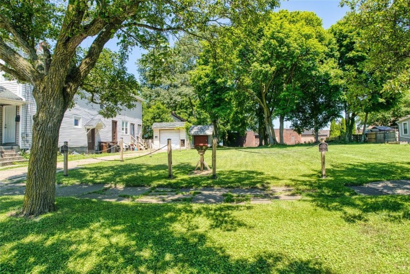 FANTASTIC WATERFRONT LAND OPPORTUNITY IN NORTHWEST ERIE! Located - Beach Lot for sale in Erie, Pennsylvania on Beachhouse.com