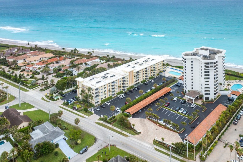Welcome to this stunning 2-bedroom, 2-bath oceanfront condo in - Beach Condo for sale in Juno Beach, Florida on Beachhouse.com