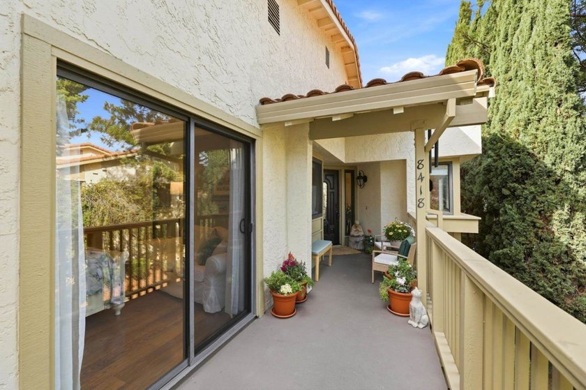 Welcome to this beautifully updated 2-Bdrm / 2 Ba home located - Beach Condo for sale in San Jose, California on Beachhouse.com