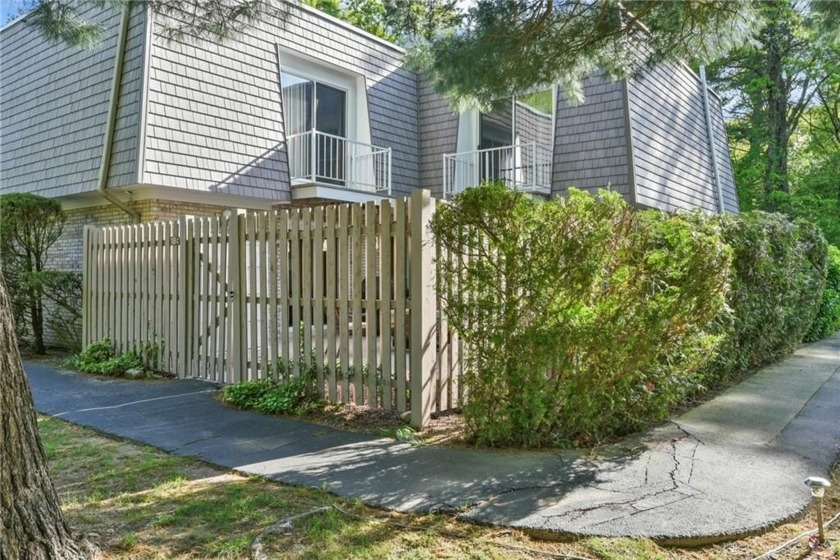Discover this welcoming condo in the desirable Fairways Complex - Beach Condo for sale in North Kingstown, Rhode Island on Beachhouse.com