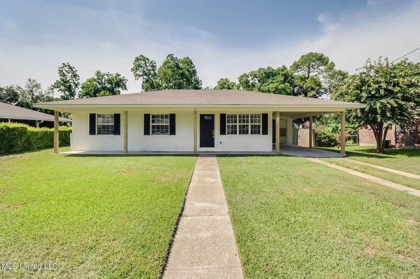 REDUCED TO SELL!! Discover this inviting 4-bedroom, 2-full bath - Beach Home for sale in Gulfport, Mississippi on Beachhouse.com