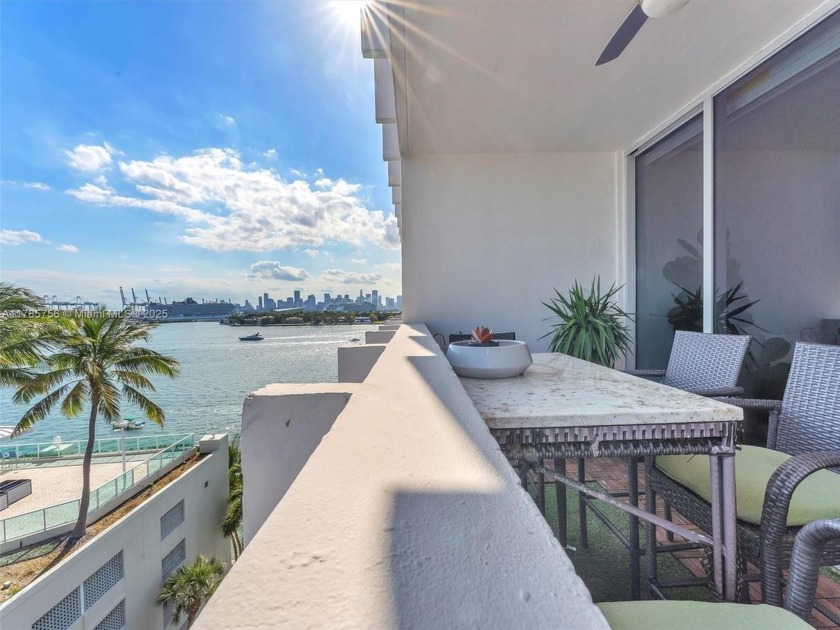 Spectacular Penthouse with Partial Bay Views  Soaring 10ft - Beach Condo for sale in Miami Beach, Florida on Beachhouse.com