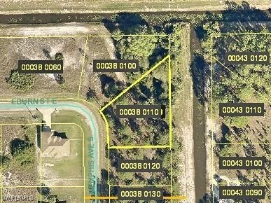 OVERSIZED WATERFRONT RESIDENTIAL BUILDING LOT IN LEHIGH ACRES - Beach Lot for sale in Lehigh Acres, Florida on Beachhouse.com