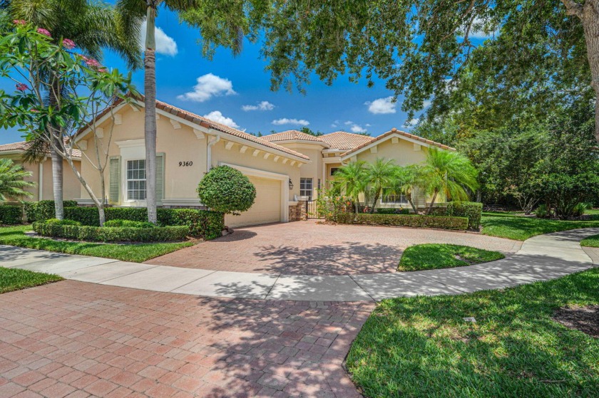 Welcome to your private, tropical paradise with a hint of Tuscan - Beach Home for sale in Port Saint Lucie, Florida on Beachhouse.com