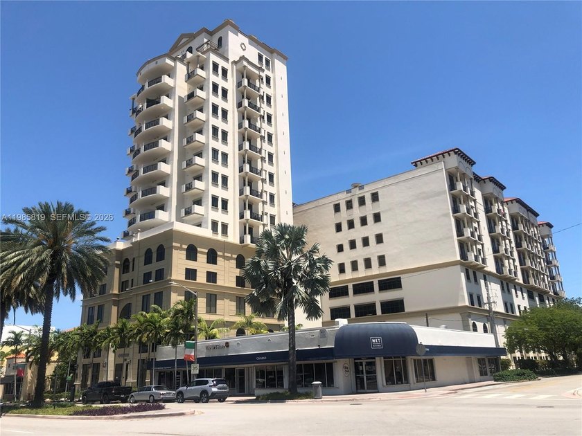 Spacious and bright 1-bedroom, 1-bathroom condo at Ponce Tower - Beach Condo for sale in Coral Gables, Florida on Beachhouse.com