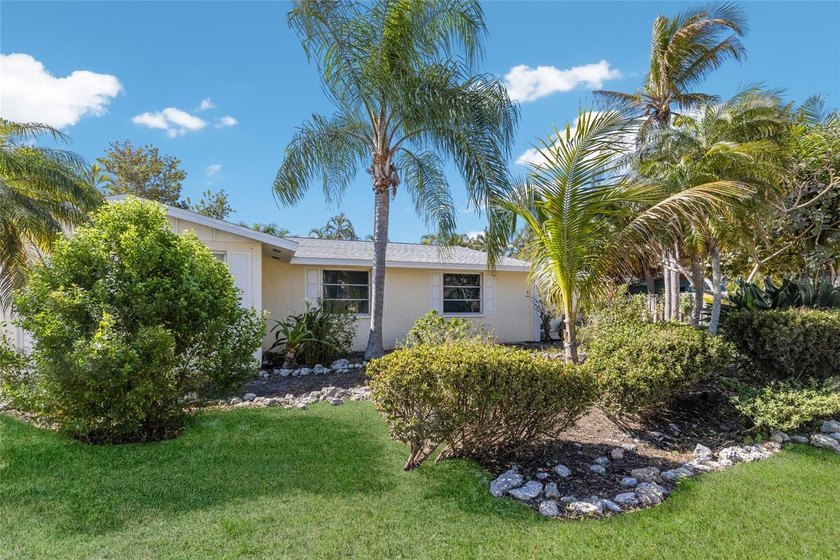 Charming Duplex in the Heart of Holmes Beach - Ideal for Island - Beach Home for sale in Holmes Beach, Florida on Beachhouse.com