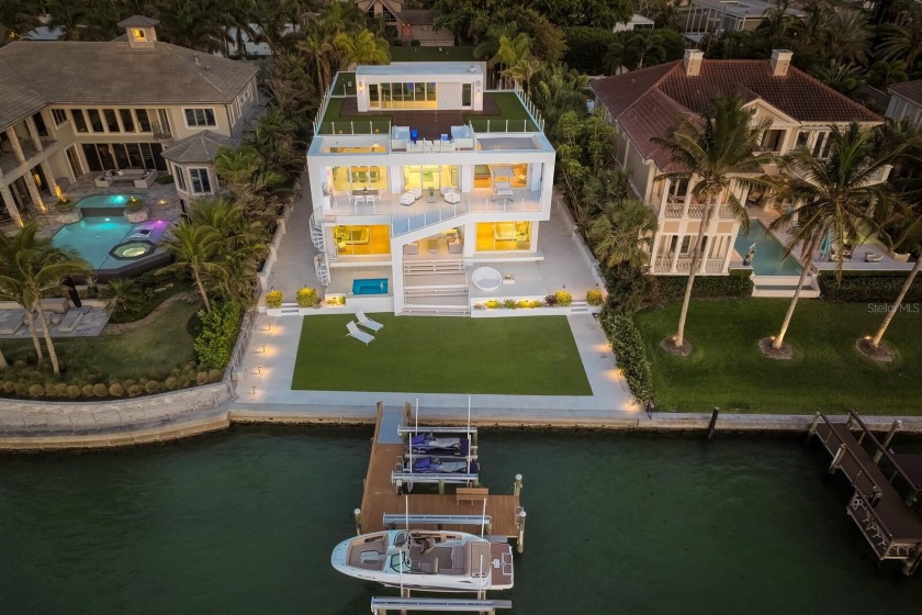 Modern marvel overlooking New Pass in Lido Shores! Step into - Beach Home for sale in Sarasota, Florida on Beachhouse.com