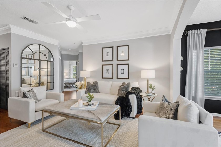 TURN KEY, MAINTENANCE FREE LIVING IN THE HEART OF SOUTH TAMPA! - Beach Condo for sale in Tampa, Florida on Beachhouse.com