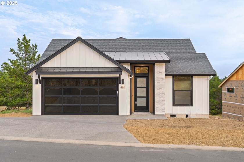 This stunning Coastal Modern Daylight Ranch, located in the - Beach Home for sale in Manzanita, Oregon on Beachhouse.com