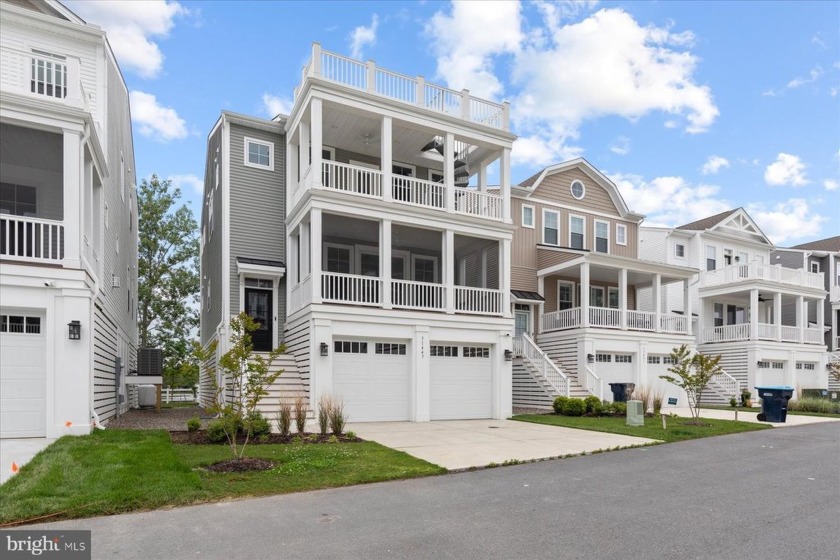 Now offered with new furnishings! Exceptional quality is - Beach Home for sale in Bethany Beach, Delaware on Beachhouse.com